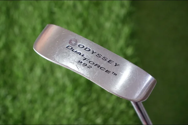 putter odyssey dual force 992 image 2 putter odyssey dual force 992 image 2
