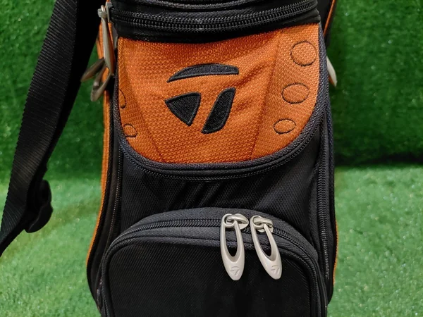 ถุงกอล์ฟ Taylormade image 4 ถุงกอล์ฟ Taylormade image 4