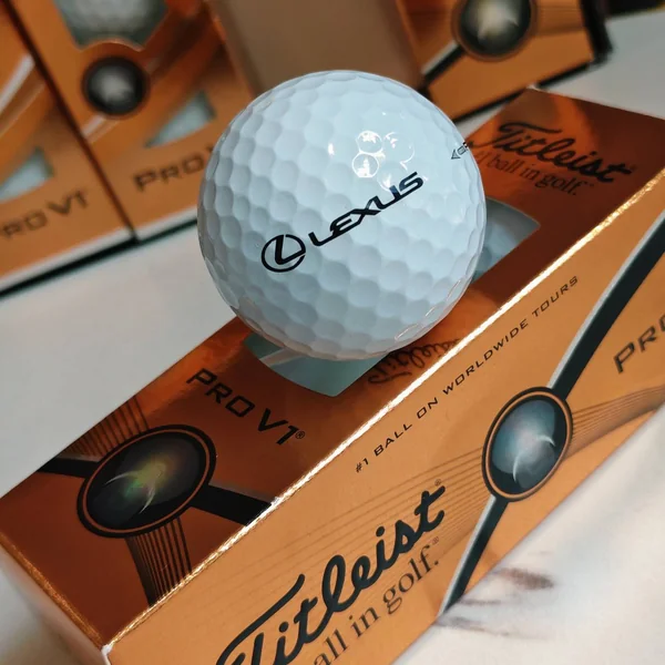 GOLF BALLS Titleist Pro V1 ลูกใหม่แกะกล่อง 1 โหล (12 ลูก) 🏌️♂️🔥 image 9 GOLF BALLS Titleist Pro V1 ลูกใหม่แกะกล่อง 1 โหล (12 ลูก) 🏌️♂️🔥 image 9