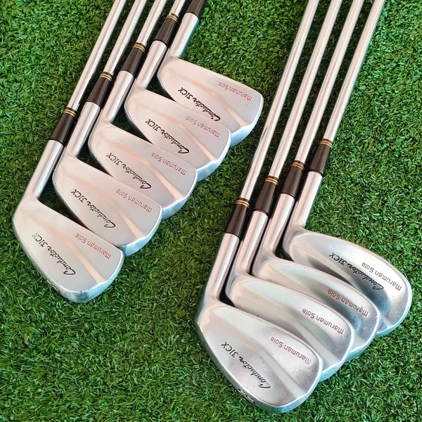 ชุดเหล็ก MARUMAN CONDUCTOR FORGED มีเหล็ก 3-9 เเละ PW SW สุดยอดเหล็กตีไกล ก้าน HEAVY DUTY VANADIUM FLEX S วัสดุ FORGED พรีเมี่ยมจากญี่ปุ่น ไม้กอล์ฟมือสอง ของแท้ BY NakaraLuxurious image 1 ชุดเหล็ก MARUMAN CONDUCTOR FORGED มีเหล็ก 3-9 เเละ PW SW สุดยอดเหล็กตีไกล ก้าน HEAVY DUTY VANADIUM FLEX S วัสดุ FORGED พรีเมี่ยมจากญี่ปุ่น ไม้กอล์ฟมือสอง ของแท้ BY NakaraLuxurious image 1