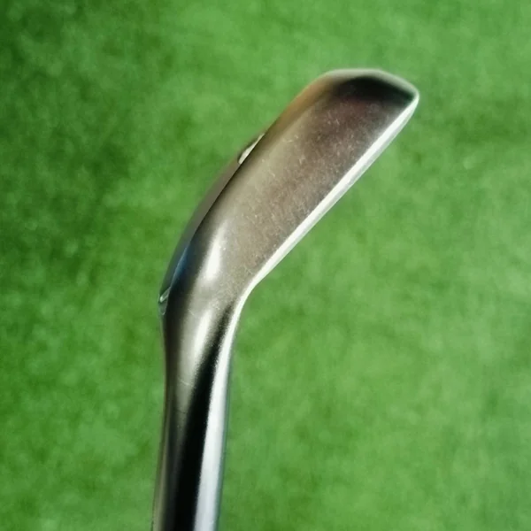 WEDGE MIZUNO S18 Forged องศา 56 BOUNCE 10 ก้าน DYNAMIC GOLD WEDGE ตัวนี้ตอนซื้อมาใหม่ 6,900 บาท ไม้กอล์ฟพรีเมี่ยมมือสอง ของแท้ By NakaraLuxurious image 5 WEDGE MIZUNO S18 Forged องศา 56 BOUNCE 10 ก้าน DYNAMIC GOLD WEDGE ตัวนี้ตอนซื้อมาใหม่ 6,900 บาท ไม้กอล์ฟพรีเมี่ยมมือสอง ของแท้ By NakaraLuxurious image 5