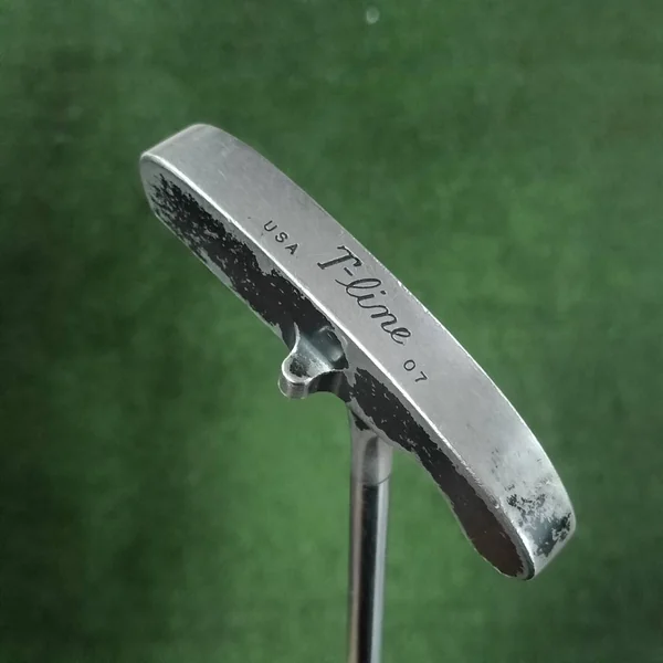 PUTTER T-LINE 07 ทรงขาไก่ สุดคลาสสิค มีวางน้ำหนักไว้หลังพัตต์ เพื่อส่งพลังได้ดีขึ้นมาก คลาสสิคมาก ไม้กอล์ฟมือสอง image 2 PUTTER T-LINE 07 ทรงขาไก่ สุดคลาสสิค มีวางน้ำหนักไว้หลังพัตต์ เพื่อส่งพลังได้ดีขึ้นมาก คลาสสิคมาก ไม้กอล์ฟมือสอง image 2