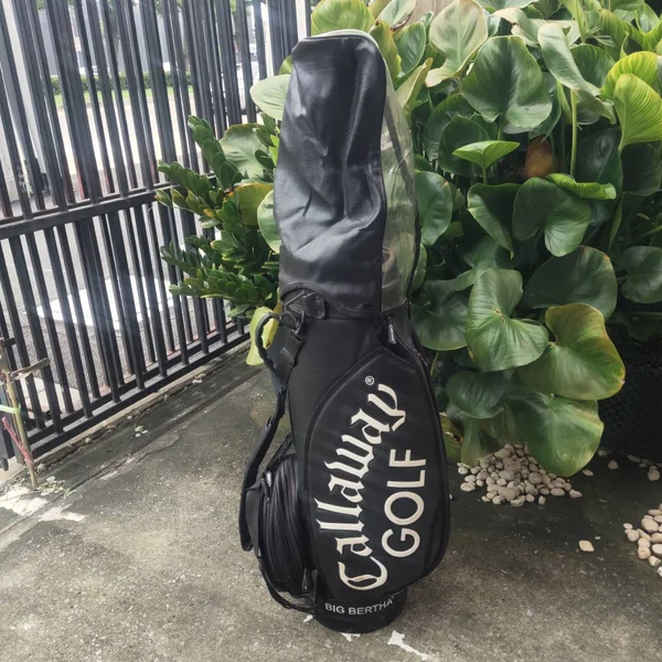 ถุงกอล์ฟ Callaway มือสอง ** มีเป๊กหลุด 1 จุด ** image 1 ถุงกอล์ฟ Callaway มือสอง ** มีเป๊กหลุด 1 จุด ** image 1