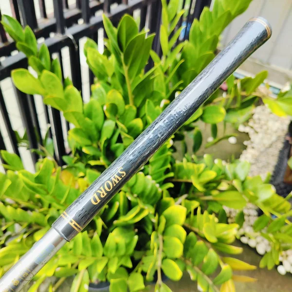 ลดล้างสต๊อค!!! Driver SWORD ของใหม่ 870 CTi กระดองเคฟล่า คอมโพสิททั้งชิ้น เป็นสินค้ามือหนึ่งค้างสต๊อค หัวใหญ่ กระดองเด้ง หน้าเด้ง ตีง่าย ตีไกลมาก ก้านสุดพรีเมี่ยมญี่ปุ่น ไม้กอล์ฟพรีเมี่ยมญี่ปุ่นมือสอง ของแท้ By NakaraLuxurious image 7 ลดล้างสต๊อค!!! Driver SWORD ของใหม่ 870 CTi กระดองเคฟล่า คอมโพสิททั้งชิ้น เป็นสินค้ามือหนึ่งค้างสต๊อค หัวใหญ่ กระดองเด้ง หน้าเด้ง ตีง่าย ตีไกลมาก ก้านสุดพรีเมี่ยมญี่ปุ่น ไม้กอล์ฟพรีเมี่ยมญี่ปุ่นมือสอง ของแท้ By NakaraLuxurious image 7