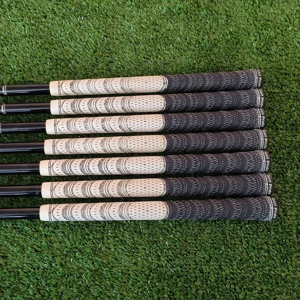 ชุดเหล็ก FOURTEEN TC-550 มีเหล็ก 4-9 เเละ PW ก้าน MD-370TI FLEX R เหล็กพรีเมี่ยม FORGED JAPAN ระดับปรมาจารย์เลยครับ และยัง เป็นใบ CAVITY ซึ่งตีง่าย และใช้วัสดุได้แพงมากๆ ตีทั้งนุ่มมากๆ ความรู้สึกเหนือระดับ และสุดคุ้มค่า กับราคาที่แสนพิเศษครับ image 6 ชุดเหล็ก FOURTEEN TC-550 มีเหล็ก 4-9 เเละ PW ก้าน MD-370TI FLEX R เหล็กพรีเมี่ยม FORGED JAPAN ระดับปรมาจารย์เลยครับ และยัง เป็นใบ CAVITY ซึ่งตีง่าย และใช้วัสดุได้แพงมากๆ ตีทั้งนุ่มมากๆ ความรู้สึกเหนือระดับ และสุดคุ้มค่า กับราคาที่แสนพิเศษครับ image 6