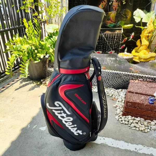 ถุงกอล์ฟ TITLEIST มือสอง ถุง TOUR ใบใหญ่ สวยเดิมๆเลย ไม้กอล์ฟพรีเมี่ยมมือสอง ของแท้ By NakaraLuxurious image 1 ถุงกอล์ฟ TITLEIST มือสอง ถุง TOUR ใบใหญ่ สวยเดิมๆเลย ไม้กอล์ฟพรีเมี่ยมมือสอง ของแท้ By NakaraLuxurious image 1