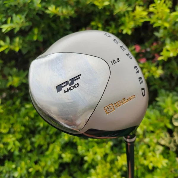 DRIVER WILSON DEEP RED PF400 องศา 10.5 ก้าน FUJIKURA FLEX R ก้านพรีเมี่ยมญี่ปุ่นแท้ๆ รุ่นนี้หน้าเด้งตีไกล และเพิ่มความตรงเข้าไป ก้านดีมากๆ ไม้กอล์ฟมือสอง ของแท้ BY NakaraLuxurious image 2 DRIVER WILSON DEEP RED PF400 องศา 10.5 ก้าน FUJIKURA FLEX R ก้านพรีเมี่ยมญี่ปุ่นแท้ๆ รุ่นนี้หน้าเด้งตีไกล และเพิ่มความตรงเข้าไป ก้านดีมากๆ ไม้กอล์ฟมือสอง ของแท้ BY NakaraLuxurious image 2