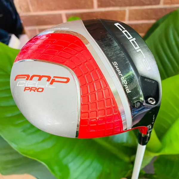 DRIVER Cobra AMP CELL PRO (Vibrant Red) ผสานก้านท็อปสเปกเพื่อวิถีบอลลอยเด่นไกลทะลุฟ้า! image 2 DRIVER Cobra AMP CELL PRO (Vibrant Red) ผสานก้านท็อปสเปกเพื่อวิถีบอลลอยเด่นไกลทะลุฟ้า! image 2