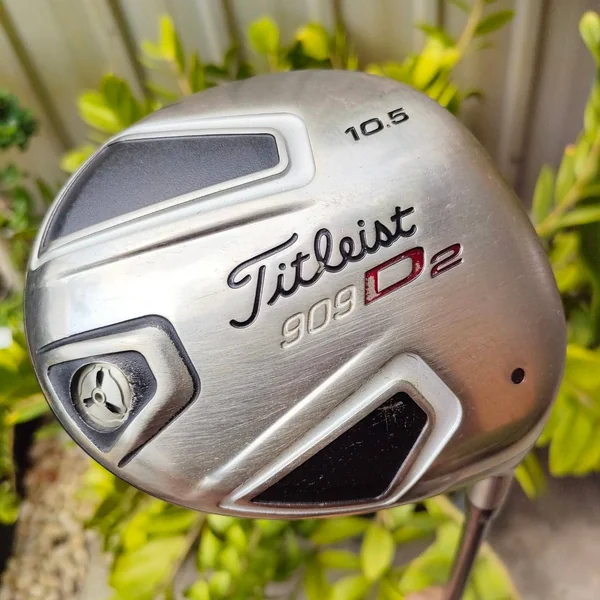 DRIVER TITLELIST 909 D2 องศา 10.5 ก้าน FUJIKURA FIT-ON M GOLD FLEX R กริพ IOMIC COVER แท้เดิม ตีมัน ตีง่าย ตีไกล ไม้กอล์ฟพรีเมี่ยมมือสอง ของแท้ By NakaraLuxurious image 1 DRIVER TITLELIST 909 D2 องศา 10.5 ก้าน FUJIKURA FIT-ON M GOLD FLEX R กริพ IOMIC COVER แท้เดิม ตีมัน ตีง่าย ตีไกล ไม้กอล์ฟพรีเมี่ยมมือสอง ของแท้ By NakaraLuxurious image 1