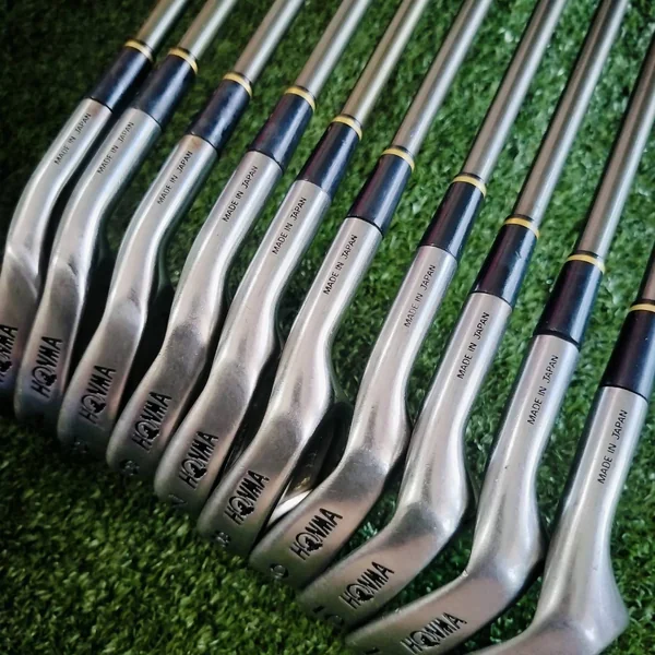 ชุดเหล็ก HONMA NEW BIG LB H&F เป็นหนึ่งในรุ่นยอดนิยมของแบรนด์ HONMA จากประเทศญี่ปุ่น เป็นสายเลือกแท้และท๊อปสุดของ HIRO HONMA จาก JAPAN SAKATA ไม้กอล์ฟพรีเมี่ยมมือสอง ของแท้ By NakaraLuxurious image 7 ชุดเหล็ก HONMA NEW BIG LB H&F เป็นหนึ่งในรุ่นยอดนิยมของแบรนด์ HONMA จากประเทศญี่ปุ่น เป็นสายเลือกแท้และท๊อปสุดของ HIRO HONMA จาก JAPAN SAKATA ไม้กอล์ฟพรีเมี่ยมมือสอง ของแท้ By NakaraLuxurious image 7