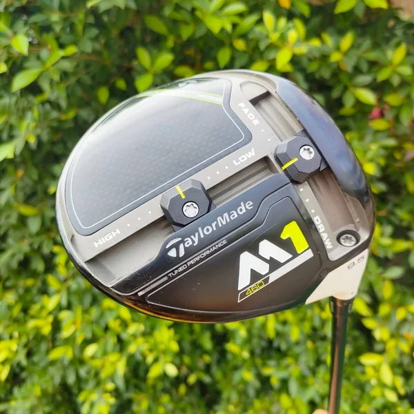 DRIVER TAYLORMADE M1 องศา 9.5 ก้าน KURO KAGE TM5 FLEX S มาพร้อม COVER เดิมๆ กระดองเคฟล่าทั้งชิ้น สวยมาก!! ไม้กอล์ฟมือสอง ของแท้ BY NakaraLuxurious image 2 DRIVER TAYLORMADE M1 องศา 9.5 ก้าน KURO KAGE TM5 FLEX S มาพร้อม COVER เดิมๆ กระดองเคฟล่าทั้งชิ้น สวยมาก!! ไม้กอล์ฟมือสอง ของแท้ BY NakaraLuxurious image 2