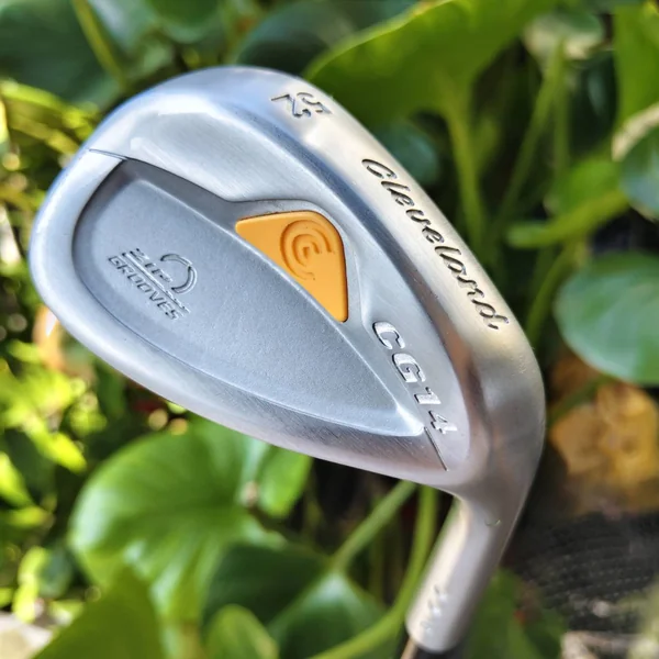 ของดีมาอีกแล้วจ้า! WEDGE CLEVELAND CG14 – ZIP GROOVE องศา 52 และ BOUNCE 10 image 1 ของดีมาอีกแล้วจ้า! WEDGE CLEVELAND CG14 – ZIP GROOVE องศา 52 และ BOUNCE 10 image 1
