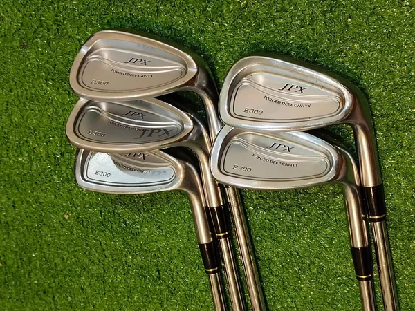 เหล็ก MIZUNO JPX E300 image 1 เหล็ก MIZUNO JPX E300 image 1