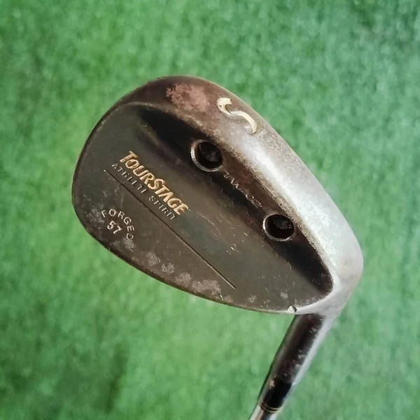 WEDGE TOURSTAGE TW-02 องศา 57 วัสดุ FORGED JAPAN นุ่มจัด สปินโหดมาก เป็นรุ่นสนิม ไม่เคลือบ ทำให้ได้ฟีลลิ่งเต็มๆ ไม้กอล์ฟพรีเมี่ยมมือสอง ของแท้ By NakaraLuxurious   image 1