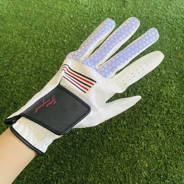 ZEUS IMPACT เบอร์ 23✋⛳ถุงมือกอล์ฟสายหนึบ จับไม้มั่นใจทุกช็อต ผิวออกแบบพิเศษ เพิ่มแรงยึดเกาะไม้กอล์ฟ image 5 ZEUS IMPACT เบอร์ 23✋⛳ถุงมือกอล์ฟสายหนึบ จับไม้มั่นใจทุกช็อต ผิวออกแบบพิเศษ เพิ่มแรงยึดเกาะไม้กอล์ฟ image 5