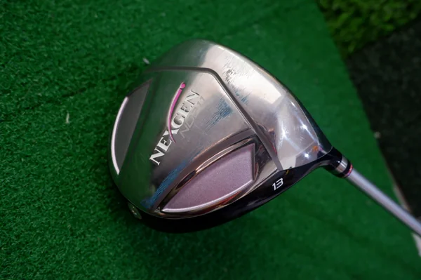 DRIVER NEXGE ND211 **ไม้กอล์ฟสำหรับผู้หญิง** image 2 DRIVER NEXGE ND211 **ไม้กอล์ฟสำหรับผู้หญิง** image 2