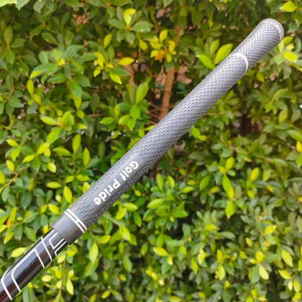 FW TAYLORMADE RBZ องศา 13 ก้าน FUJIKURA PRO FLEX S ตัวนี้เป็นตัว TOUR SPOON ตีไกลแบบจัดและตีง่ายมาก ไม้กอล์ฟมือสอง ของแท้ BY NakaraLuxurious image 7 FW TAYLORMADE RBZ องศา 13 ก้าน FUJIKURA PRO FLEX S ตัวนี้เป็นตัว TOUR SPOON ตีไกลแบบจัดและตีง่ายมาก ไม้กอล์ฟมือสอง ของแท้ BY NakaraLuxurious image 7