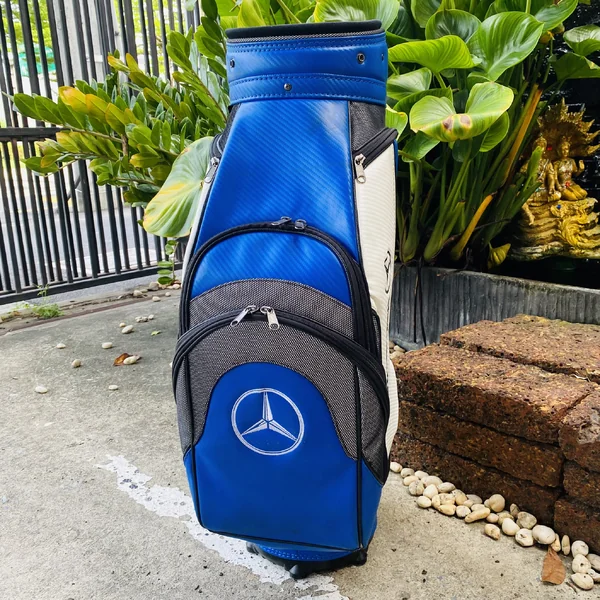⛳️ ถุงกอล์ฟ MERCEDES BENZ สีน้ำเงิน💎สีสวย โดดเด่นในสนามกอล์ฟ ดูเรียบหรูมีระดับ ไตล์ลักชัวรี✨ image 3 ⛳️ ถุงกอล์ฟ MERCEDES BENZ สีน้ำเงิน💎สีสวย โดดเด่นในสนามกอล์ฟ ดูเรียบหรูมีระดับ ไตล์ลักชัวรี✨ image 3