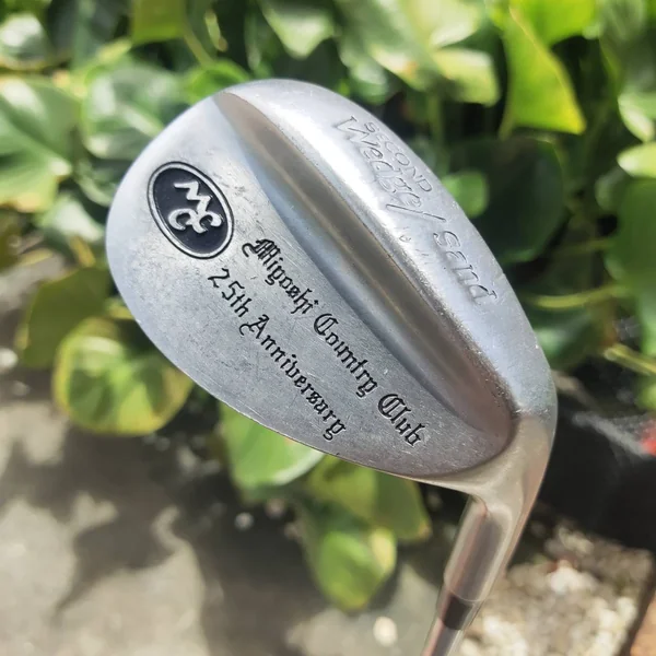 SAND WEDGE ฉลองครบ 25 ปีสนามกอล์ฟ Miyoshi Country Club ประเทศญี่ปุ่น ผลิตจำนวนจำกัด หายากมากๆ image 2 SAND WEDGE ฉลองครบ 25 ปีสนามกอล์ฟ Miyoshi Country Club ประเทศญี่ปุ่น ผลิตจำนวนจำกัด หายากมากๆ image 2