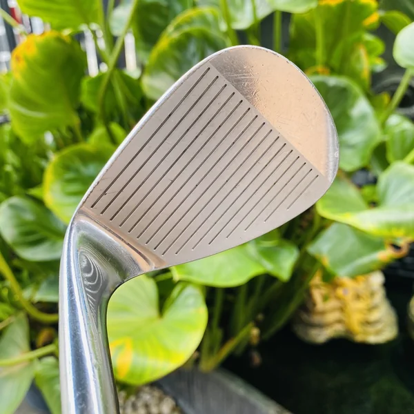 ⛳️ WEDGE NIKE TIGER WOODS องศา 60° ฟีล forged ความคมของหน้าไม้ และการเล่นลูกเทคนิคแบบ Tour Leve🔥l image 4 ⛳️ WEDGE NIKE TIGER WOODS องศา 60° ฟีล forged ความคมของหน้าไม้ และการเล่นลูกเทคนิคแบบ Tour Leve🔥l image 4