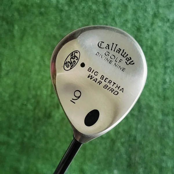 ไม้แฟร์เวย์ Callaway Divine Nine เป็นรุ่นพิเศษที่มีองศาหน้าไม้ประมาณ 24 องศา ทำให้เหมาะสำหรับการตีระยะกลาง ไม้กอล์ฟพรีเมี่ยมมือสอง ของแท้ By NakaraLuxurious image 1 ไม้แฟร์เวย์ Callaway Divine Nine เป็นรุ่นพิเศษที่มีองศาหน้าไม้ประมาณ 24 องศา ทำให้เหมาะสำหรับการตีระยะกลาง ไม้กอล์ฟพรีเมี่ยมมือสอง ของแท้ By NakaraLuxurious image 1