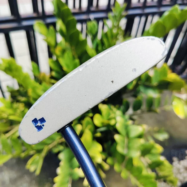 PUTTER EVANOVA ยาว 33 นิ้ว ทรงมอลเล็ตพัตต์ง่าย ชดเชยสูง ไม้กอล์ฟมือสอง ของแท้ By NakaraLuxurious image 3 PUTTER EVANOVA ยาว 33 นิ้ว ทรงมอลเล็ตพัตต์ง่าย ชดเชยสูง ไม้กอล์ฟมือสอง ของแท้ By NakaraLuxurious image 3