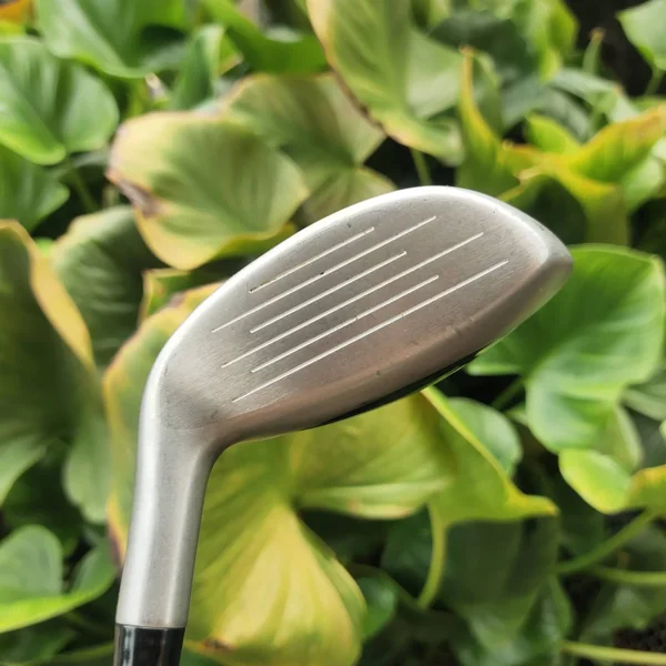 U4 Taylormade R7 Draw Rescue Loft 22 องศา ก้านเหล็กเบา ตีแม่น!!! image 3 U4 Taylormade R7 Draw Rescue Loft 22 องศา ก้านเหล็กเบา ตีแม่น!!! image 3