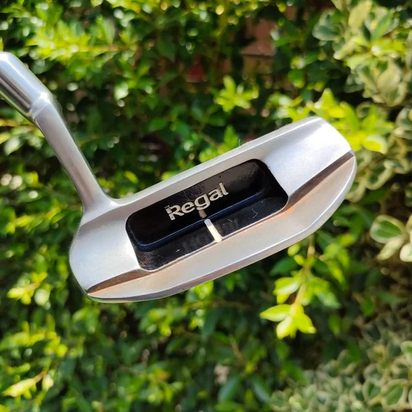 PUTTER REGAL ความยาว 34 นิ้ว รูปทรงมอลเล็ตที่ออกแบบ ส่วนเว้าโค้งได้เซ็กซี่ วัสดุระดับพรีเมี่ยม image 3 PUTTER REGAL ความยาว 34 นิ้ว รูปทรงมอลเล็ตที่ออกแบบ ส่วนเว้าโค้งได้เซ็กซี่ วัสดุระดับพรีเมี่ยม image 3