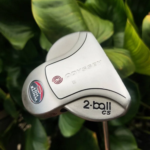 PUTTER ODYSSEY 2-BALL หน้า XG เป็นแบบ CS ก้านเสียบแบบ CENTER แผ่นอินเสิร์ตแบบหลายชั้นที่ให้ความรู้สึกนุ่มนวลและการควบคุมระยะที่ยอดเยี่ยม image 1 PUTTER ODYSSEY 2-BALL หน้า XG เป็นแบบ CS ก้านเสียบแบบ CENTER แผ่นอินเสิร์ตแบบหลายชั้นที่ให้ความรู้สึกนุ่มนวลและการควบคุมระยะที่ยอดเยี่ยม image 1
