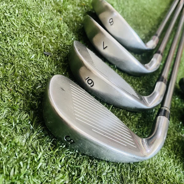 ชุดเหล็ก TaylorMade r7 XR🥇⛳ "หน้าเด้ง" เหมาะสำหรับนักกอล์ฟมือใหม่ FLEX R สวิงง่าย มีเหล็ก ครบระยะ⛳ image 6 ชุดเหล็ก TaylorMade r7 XR🥇⛳ "หน้าเด้ง" เหมาะสำหรับนักกอล์ฟมือใหม่ FLEX R สวิงง่าย มีเหล็ก ครบระยะ⛳ image 6