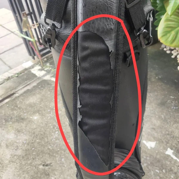 ถุงกอล์ฟ Callaway มือสอง ** มีเป๊กหลุด 1 จุด ** image 4 ถุงกอล์ฟ Callaway มือสอง ** มีเป๊กหลุด 1 จุด ** image 4