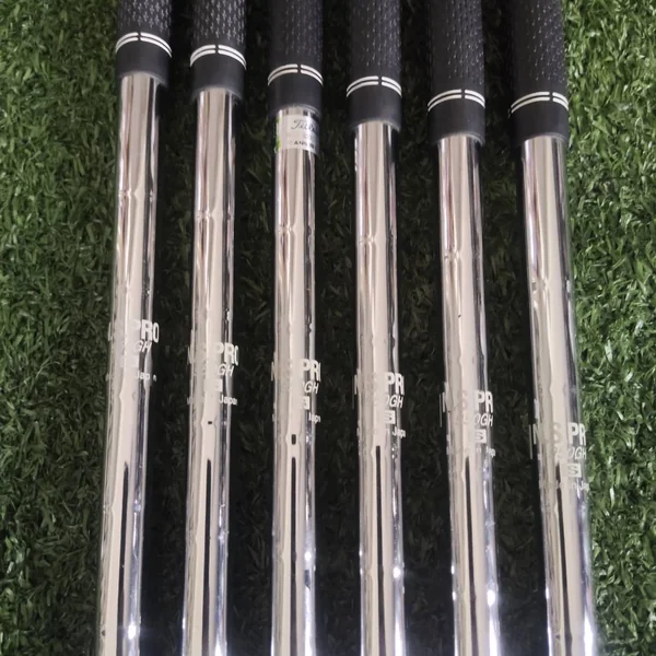 ชุดเหล็ก Titleist AP2 714 FORGED หัวแบบ Cavity Back ผสม Muscle Back สมดุลทั้งการให้อภัยและควบคุม image 11 ชุดเหล็ก Titleist AP2 714 FORGED หัวแบบ Cavity Back ผสม Muscle Back สมดุลทั้งการให้อภัยและควบคุม image 11