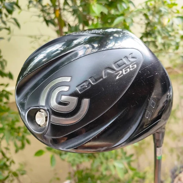 DRIVER Miyazaki Limited Edition CLEVELAND BLACK 265 องศา 9 ก้าน MIYAZAKI LIMITED EDITION ก้านเบาเพียง 39 กรัม FLEX S แค่ก้านก็ราคาหมื่นกว่าบาท ไม้กอล์ฟพรีเมี่ยมมือสอง ของแท้ By NakaraLuxurious image 1 DRIVER Miyazaki Limited Edition CLEVELAND BLACK 265 องศา 9 ก้าน MIYAZAKI LIMITED EDITION ก้านเบาเพียง 39 กรัม FLEX S แค่ก้านก็ราคาหมื่นกว่าบาท ไม้กอล์ฟพรีเมี่ยมมือสอง ของแท้ By NakaraLuxurious image 1