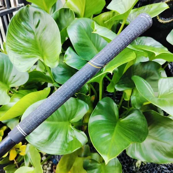  FW3 Taylormade BURNER ก้าน SUPERFAST RE*AX 49 FLEX S รุ่นนี้ออกแบบดีมาก หัวยื่นออกด้านหลังเยอะ ช่วยให้ตีตรงขึ้น ลูกลอยง่าย ระยะดีมาก ราคาสุดคุ้ม!!! ไม้กอล์ฟพรีเมี่ยมมือสอง ของแท้ By NakaraLuxurious   image 8