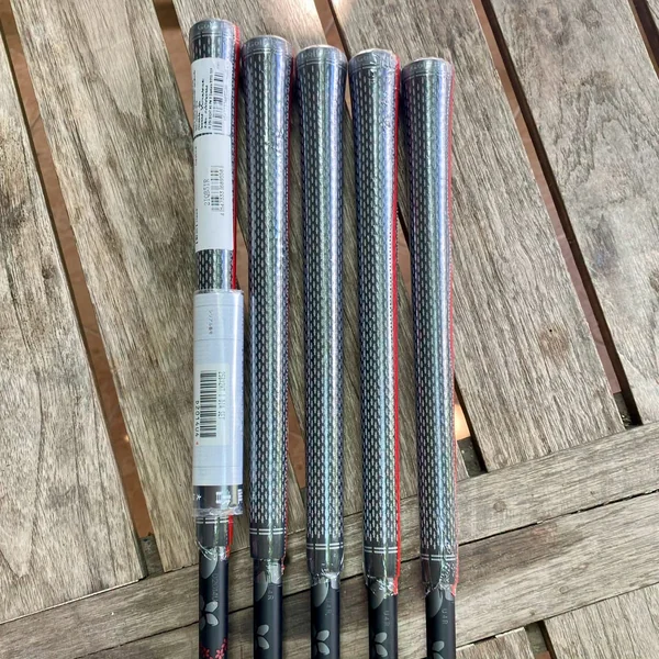 Iron Set Bridgestone Golf รุ่น BX2 HT ชุดเหล็ก 5 ชิ้น (6-PW) ราคาเต็ม 4 หมื่นกว่า! image 11 Iron Set Bridgestone Golf รุ่น BX2 HT ชุดเหล็ก 5 ชิ้น (6-PW) ราคาเต็ม 4 หมื่นกว่า! image 11