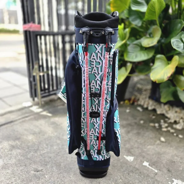 ถุงกอล์ฟ CLUNK Stand Caddy Bag 9.0 Type CL5MNC09 ของใหม่ ของแท้ ส่งตรงจากประเทศญี่ปุ่น น้ำหนักเบามาก เพียงแค่ 3.3 กิโลกรัม image 7 ถุงกอล์ฟ CLUNK Stand Caddy Bag 9.0 Type CL5MNC09 ของใหม่ ของแท้ ส่งตรงจากประเทศญี่ปุ่น น้ำหนักเบามาก เพียงแค่ 3.3 กิโลกรัม image 7