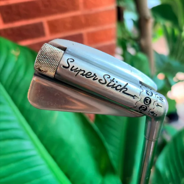 ไม้กอล์ฟปรับองศา Super Stick 17-in-1 Adjustable Golf Club นวัตกรรมอัจฉริยะแบบ "ไม้เดียวจบครบทั้งถุง" image 2 ไม้กอล์ฟปรับองศา Super Stick 17-in-1 Adjustable Golf Club นวัตกรรมอัจฉริยะแบบ "ไม้เดียวจบครบทั้งถุง" image 2