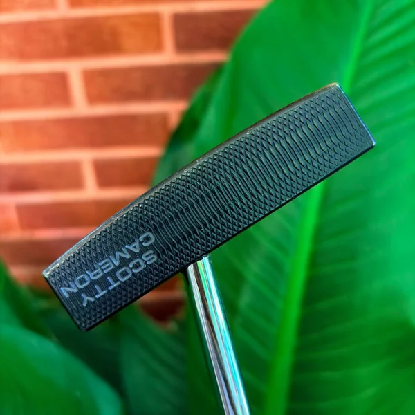 PUTTER Titleist Scotty Cameron Select GoLo Mid Sล็อคข้อมือให้นิ่งหน้าไม้สแควร์ปะทะลูกได้อย่างแม่นยำ image 3 PUTTER Titleist Scotty Cameron Select GoLo Mid Sล็อคข้อมือให้นิ่งหน้าไม้สแควร์ปะทะลูกได้อย่างแม่นยำ image 3