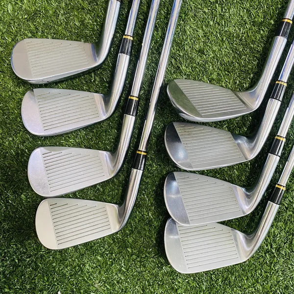 ชุดเหล็ก Katana Stardom Premium Forged สเปก 9 ชิ้น ดีไซน์สวยหรู หน้าไม้มีความบางและเด้งเป็นพิเศษ🔥 image 7 ชุดเหล็ก Katana Stardom Premium Forged สเปก 9 ชิ้น ดีไซน์สวยหรู หน้าไม้มีความบางและเด้งเป็นพิเศษ🔥 image 7