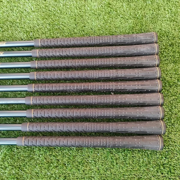  ชุดเหล็ก MIZUNO FINALIST LX มีเหล็ก 3-9 เเละ PW SW ก้าน FINALIST.LX FLEX R ใบ CAVITY ใหญ่ ตีง่าย ตีสบายๆ   image 6