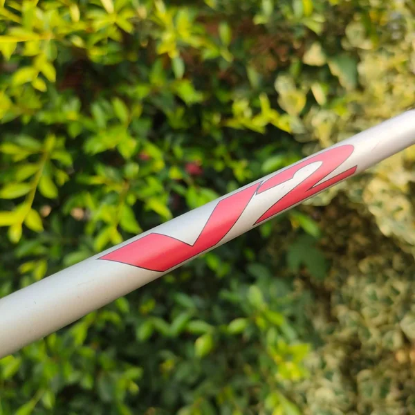  HYBRID WILSON STAFF FYBRID องศา 19.5 ก้าน UST PROFORCE V2 FLEX R ** มีตำหนิ มีรอยถลอก ไม่มีผลต่อการตี ** ตีดีมากๆ ก้าน UST สุดยอดคุณภาพเลยครับ   image 7