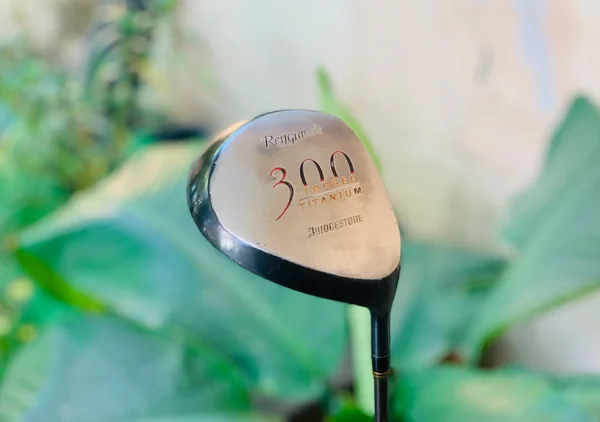 DRIVER BRIDGESTONE 300 FOGED TITANIUM image 1 DRIVER BRIDGESTONE 300 FOGED TITANIUM image 1