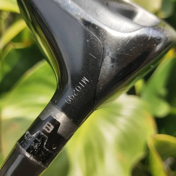 Driver Titleist 910 D2 เทคโนโลยี SureFit Tour Hosel ปรับ Loft และ Lie ได้ละเอียด image 4 Driver Titleist 910 D2 เทคโนโลยี SureFit Tour Hosel ปรับ Loft และ Lie ได้ละเอียด image 4