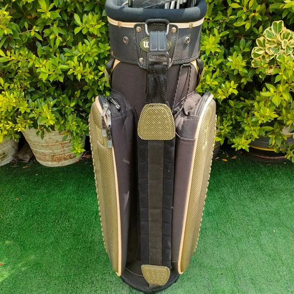  FULLSET WILSON 1200TG ของใหม่!!! คุณภาพสูง เน้นตีง่ายๆ ก้านเบาสบาย ตีได้ระยะดี ชุดเหล็กคมตีมันส์ ถุงกอล์ฟ ช่องใส่เยอะ เบาแข็งแรง!! มือหนึ่ง ของแท้ BY NakaraLuxurious   image 13