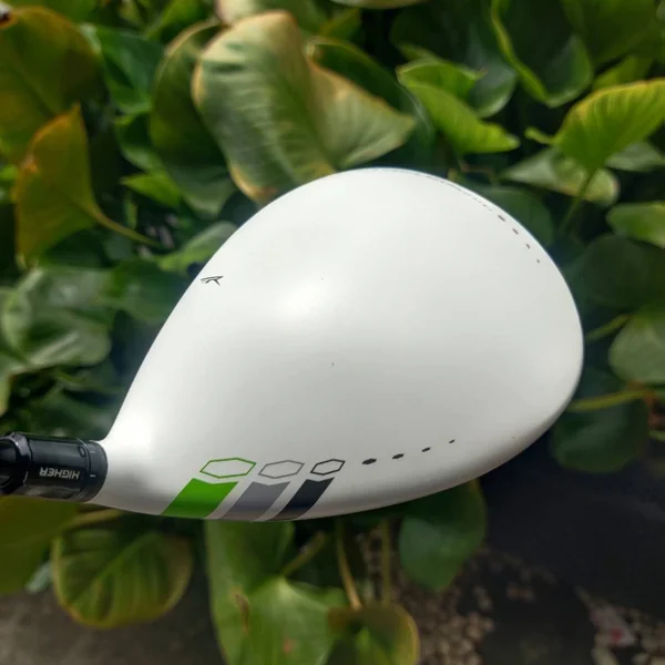 DRIVER TAYLORMADE RBZ องศา 10.5หัวขาว หน้าดำ หน้ากว้างมาก หัวใหญ่ ตีไกลมาก image 5 DRIVER TAYLORMADE RBZ องศา 10.5หัวขาว หน้าดำ หน้ากว้างมาก หัวใหญ่ ตีไกลมาก image 5