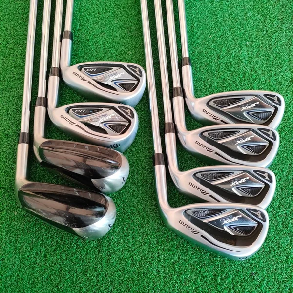  ชุดเหล็ก MIZUNO JPX 800 HD มีเหล็ก 4 - 9 PW GW ได้ 8 ชิ้น ก้าน DYNAMLITE GOLD XP R300 ชุดเหล็กพรีเมี่ยมของ MIZUNO ชุดนี้ตีง่ายมากๆ เหล็ก 4 และ 5 เป็น HYBRID เลยครับ   image 2