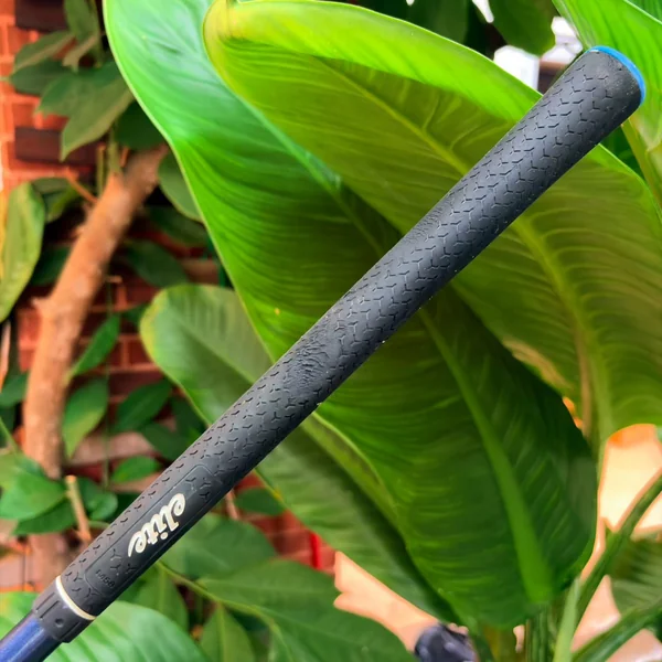 IRON SET Katana Sword SL-550 (Made in Japan) อาวุธลับพรีเมียมแดนปลาดิบสำหรับนักกอล์ฟสายตีสบาย image 15 IRON SET Katana Sword SL-550 (Made in Japan) อาวุธลับพรีเมียมแดนปลาดิบสำหรับนักกอล์ฟสายตีสบาย image 15