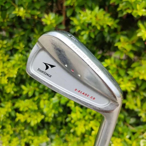 เหล็ก4 TOURSTAGE X-BLADE CB ก้าน DYNAMIC GOLD S200 วัสดุ PREMIUM FORGED เป็นเหล็ก CB ตีง่าย ไม้กอล์ฟมือสอง ของแท้ BY NakaraLuxurious image 1 เหล็ก4 TOURSTAGE X-BLADE CB ก้าน DYNAMIC GOLD S200 วัสดุ PREMIUM FORGED เป็นเหล็ก CB ตีง่าย ไม้กอล์ฟมือสอง ของแท้ BY NakaraLuxurious image 1