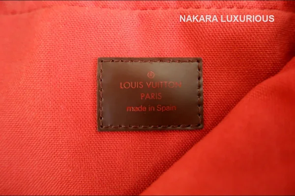 NAKARA LUXURIOUS USED LOUIS GERONIMOS DAMIER ปี05 คาดอก ของแท้ 100% image 4 NAKARA LUXURIOUS USED LOUIS GERONIMOS DAMIER ปี05 คาดอก ของแท้ 100% image 4