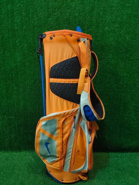 ถุงกอล์ฟ NIKE ขาตั้ง image 5 ถุงกอล์ฟ NIKE ขาตั้ง image 5